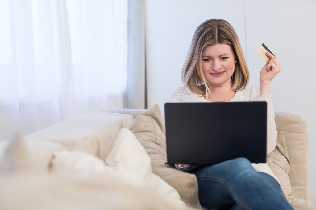 Wer online bestellen will, sollte einen Blick ins Impressum werfen.