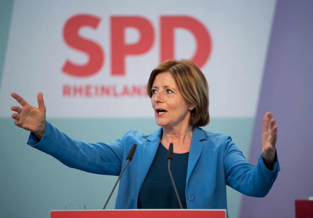 Malu Dreyer, Ministerpräsidentin von Rheinland-Pfalz stellt auf dem digitalen Landesparteitag der SPD in Mainz den Koalitionsvertrag vor.