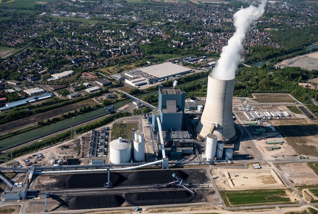 Das Kohlekraft Datteln 4 des Betreibers Uniper. Der Düsseldorfer Energiekonzern hat zu Jahresbeginn deutlich mehr verdient.