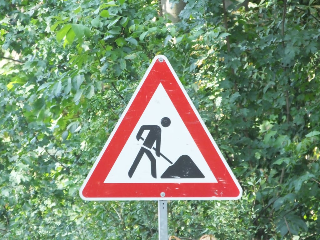 Die Straße zwischen Magdeburg und Niederndodeleben wird ab dem 10. Mai 2021 wegen Sanierungsarbeiten gesperrt.