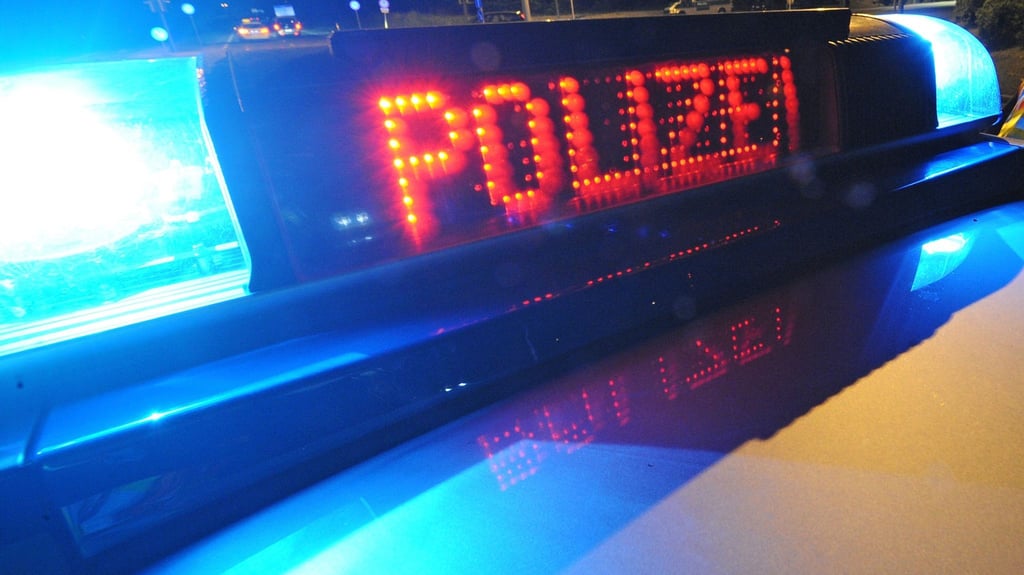 Die Polizei erhofft sich durch ein Phantombild den Räuber zu finden.