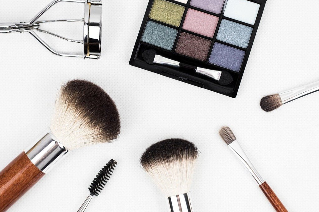 Kunden von MAKEUP können ihre Beautyprodukte von über 2000 Kosmetikmarken beziehen.
