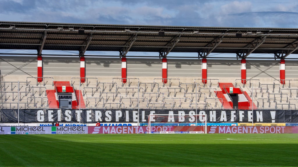 Aktuell muss der Erdgas Sportpark beim HFC-Heimspielen leider leer bleiben.