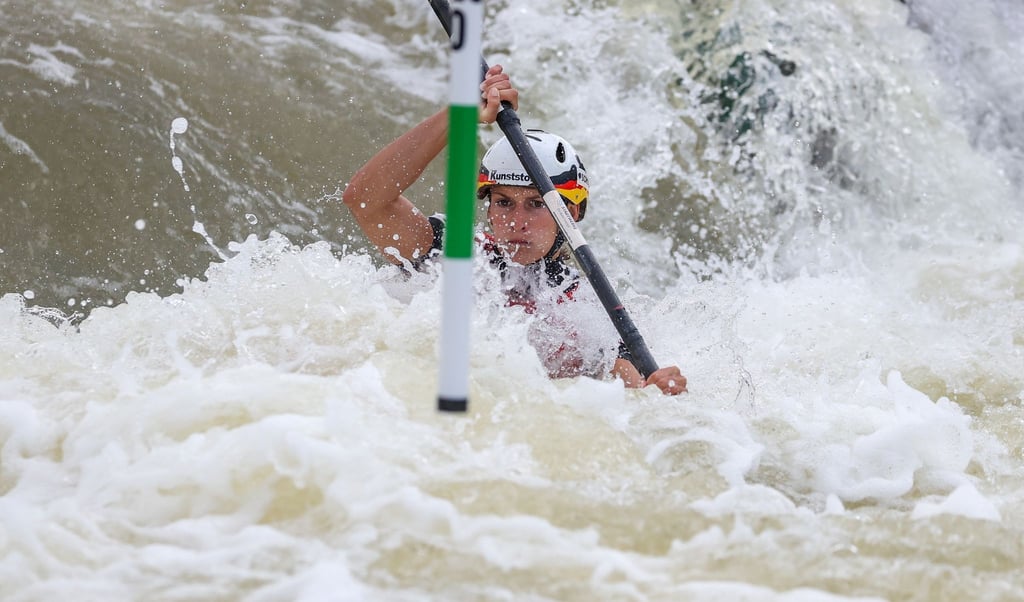 Wildwasser-Kanutin Ricarda Funk in Aktion.