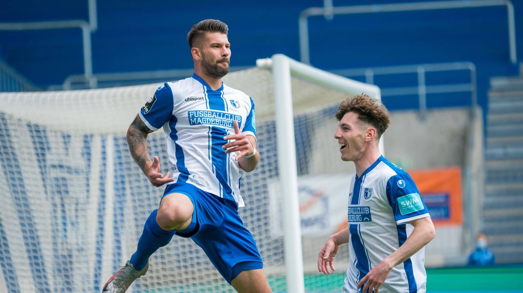 Kai Brünker (l.) brachte den FCM gegen Duisburg schon früh auf Siegkurs.