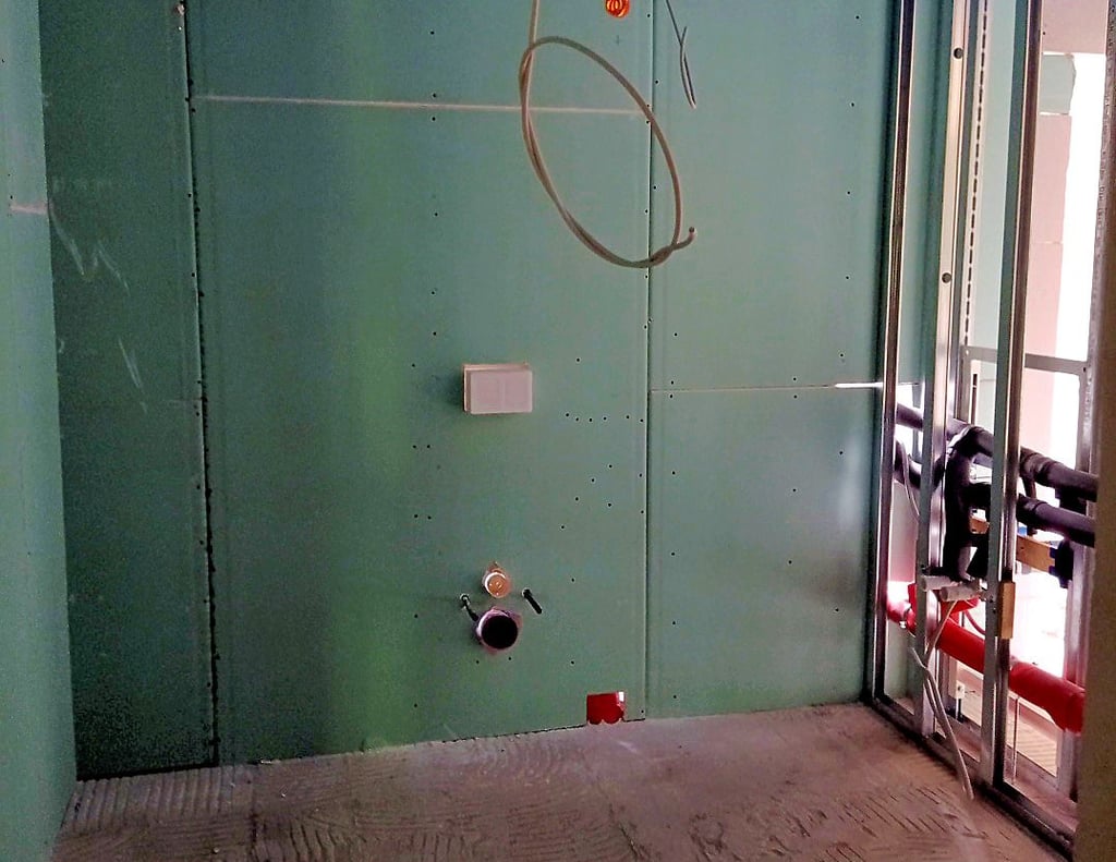 Hier entstehen neue Sanitäranlagen im Bürgerhaus der Ortschaft Woltersdorf.