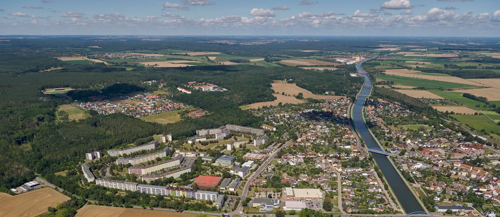 Die Bereiche rechts und links vom Mittellandkanal inklusive des Süplinger Bergs sollen Glasfaser-Hausanschlüsse bekommen.