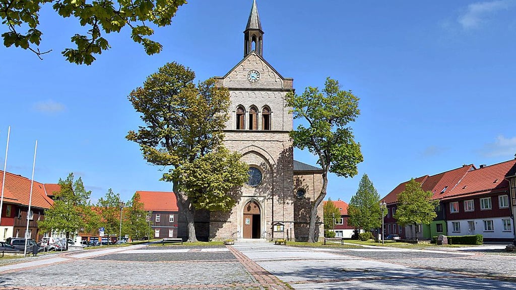 Der Marktplatz von Hasselfelde mit der Kirche soll ein Schauplatz der 800-Jahr-Feier im Jahr 2022 werden.
