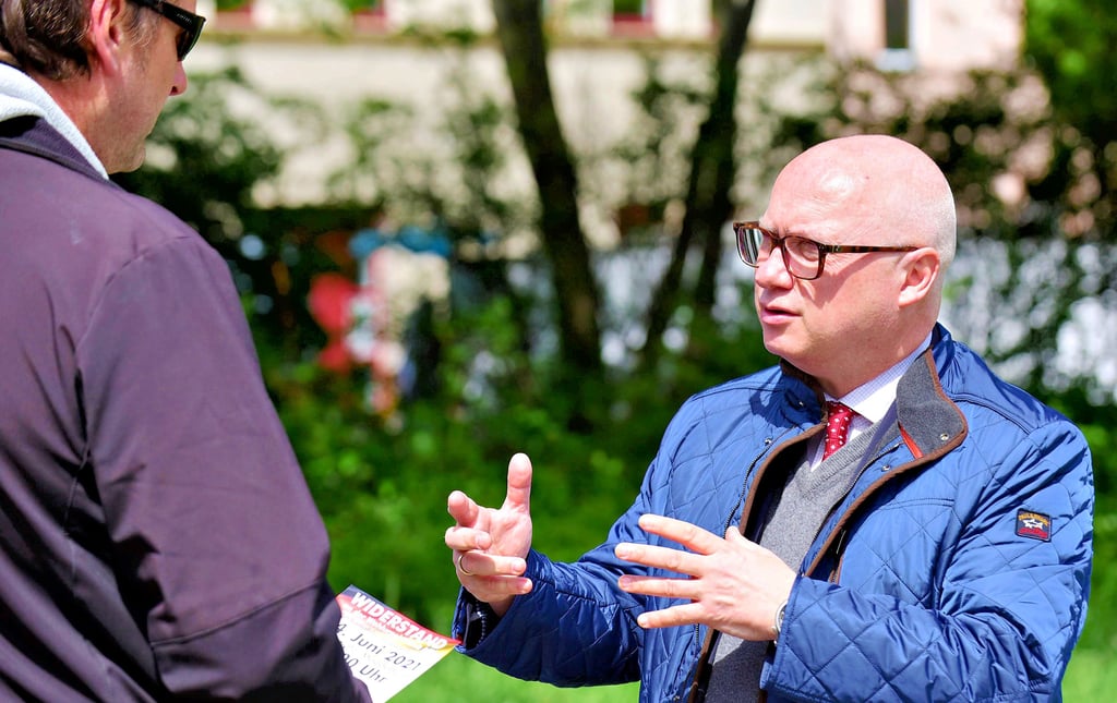 Der AfD-Spitzenkandidat Oliver Kirchner beim Wahlkampf.