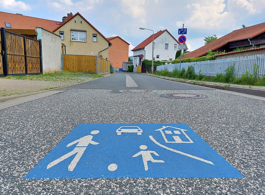In der Mausstraße in Thale soll sich am Abend des 31. Oktober 2020 ein Raubüberfall ereignet haben.