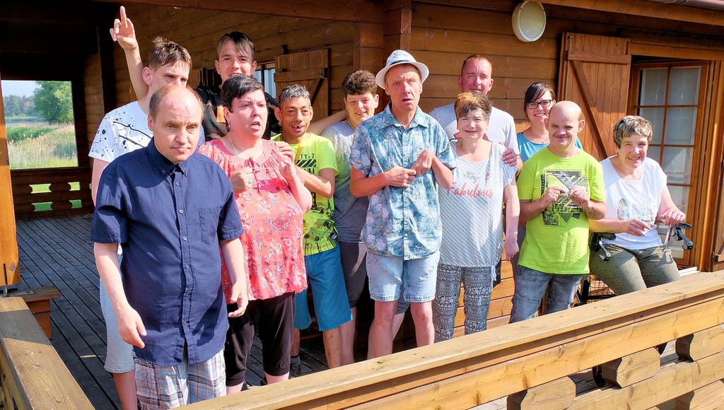 Die Gruppe aus dem Wohnheim „Sankt Marien“ in Sitzenroda gehört zu den Stammgästen auf dem Campingplatz in Prettin.
