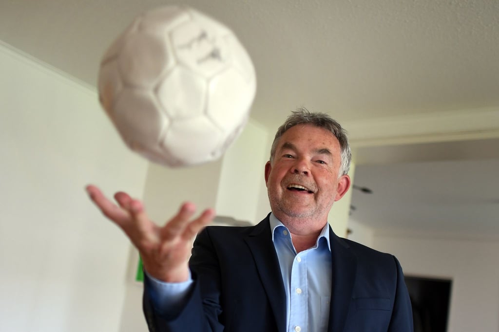 Ein Mann, der in sich ruht: Der Sportmoderator Manfred Breuckmann wird 70.