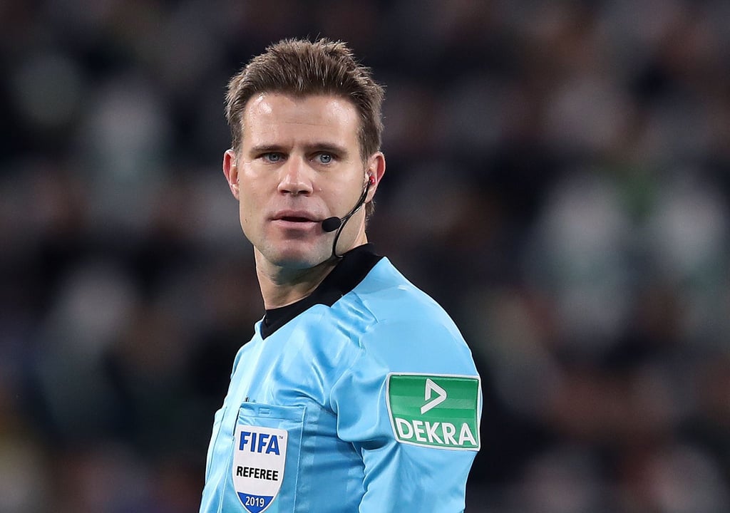 Steht womöglich vor seiner letzten EM: Schiedsrichter Felix Brych.