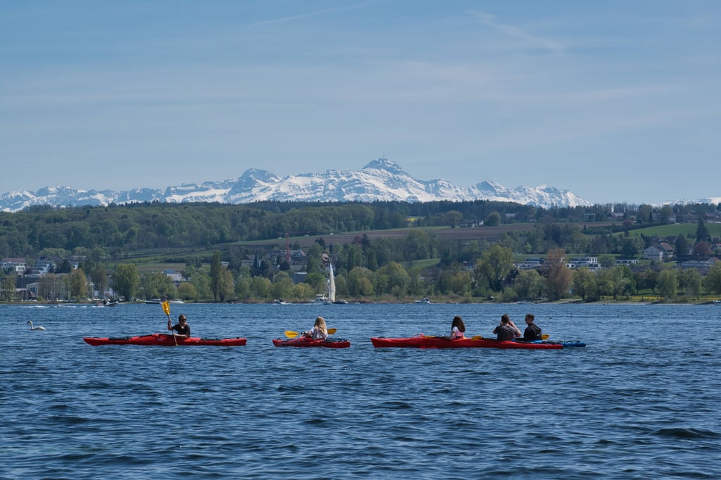 Kanus auf dem Bodensee bei Konstanz.