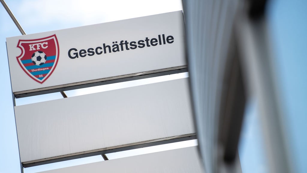 Der KFC Uerdingen bekommt keine Lizenz für die 3. Liga und muss absteigen.