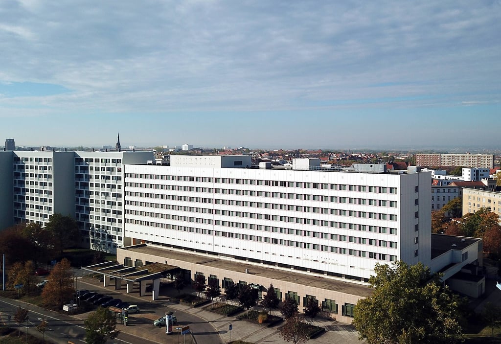Im früheren „Interhotel Stadt Halle“ wurde 1966 der HFC gegründet.