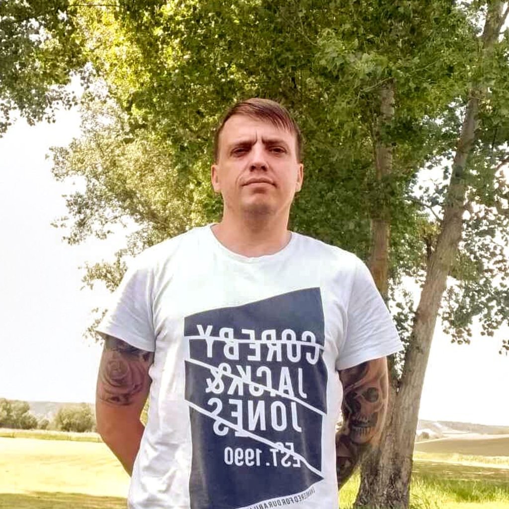 Daniel Grune vertritt den SV Burgscheidungen im Ligabetrieb von Saale-Unstrut-E-Football. Obwohl er Tabellenletzter seiner Staffel wurde, will er - nachdem es zuletzt bergauf ging - weitermachen.