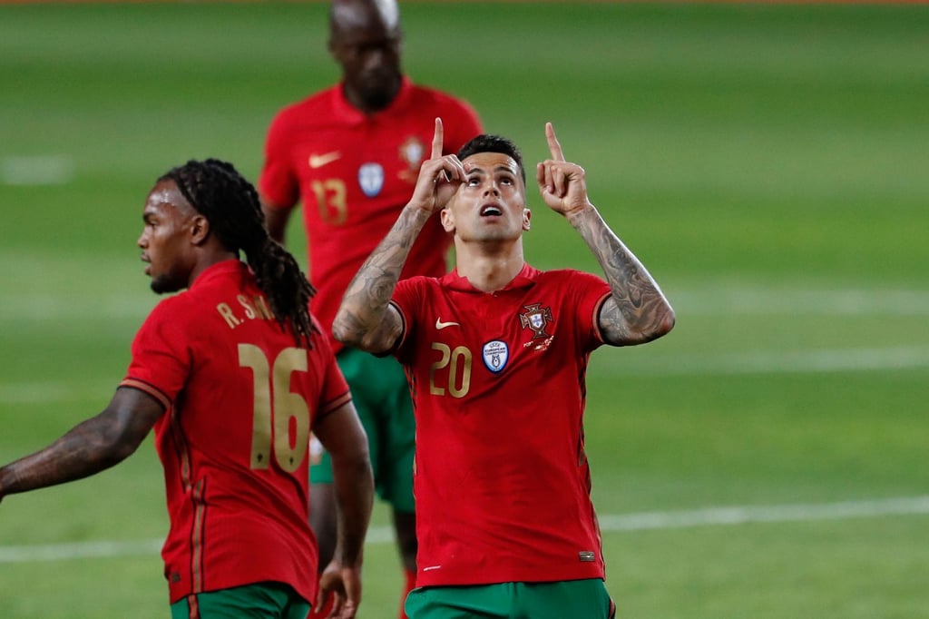Wurde positiv auf Corona getestet: Portugals João Cancelo.