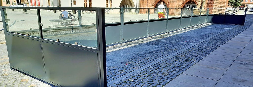 Zwei Behindertenparkplätze am Markt in Stendal werden vorerst verschwinden.