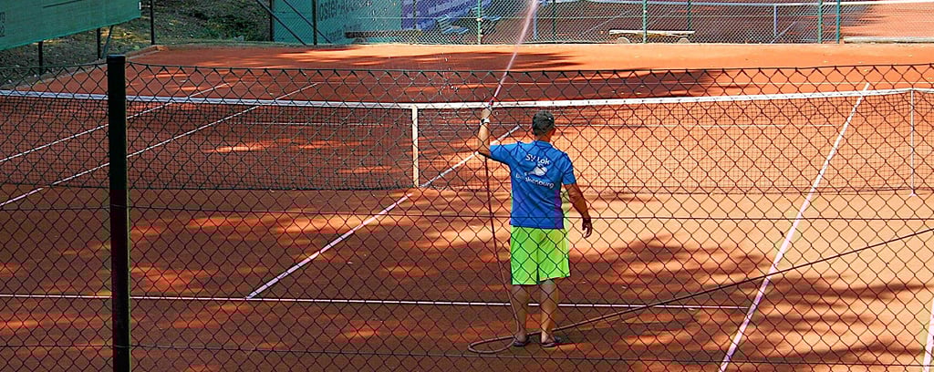 Die Freiluftsaison kann starten, in zahlreichen Einsätzen haben die Mitglieder der Tennisabteilung des SV Lok Blankenburg die Anlage im Heidelberg auf Vordermann gebracht.