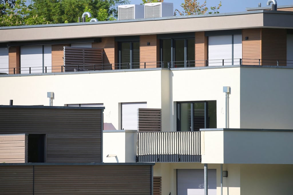Mängel an Immobilien gibt es häufig. Was aber, wenn die Probleme am Gemeinschaftseigentum auftreten?