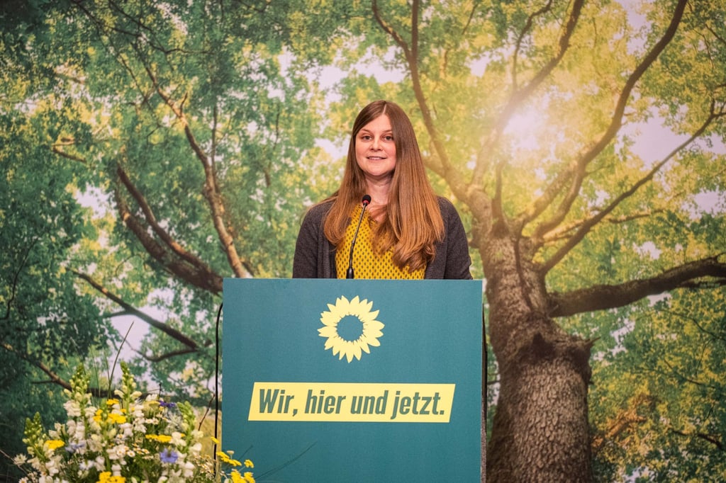 Anne Kura, Landesvorsitzende Bündnis 90/Die Grünen in Niedersachsen, spricht.