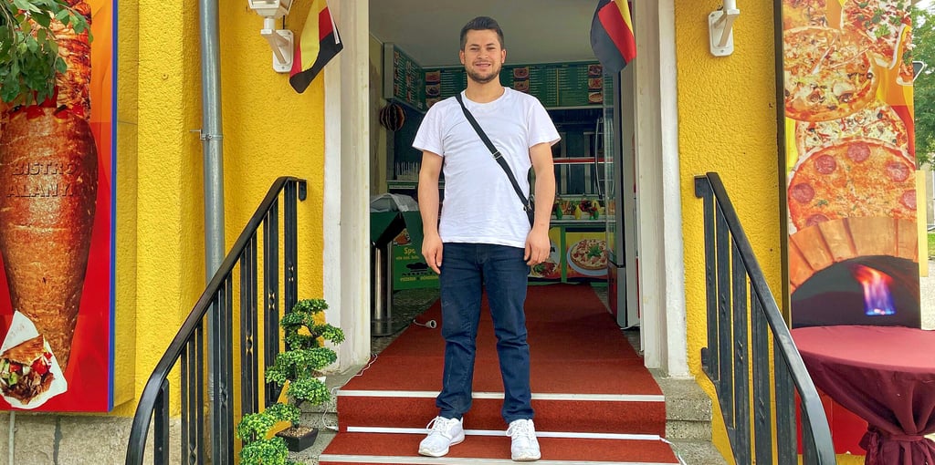 Mustafa Akgün betreibt in Hedersleben sein eigenes Döner-Bisto am Schadelebener Weg.