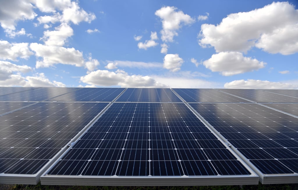 In Bördeland plant ein Unternehmen vier Solarparks. Foto: dpa