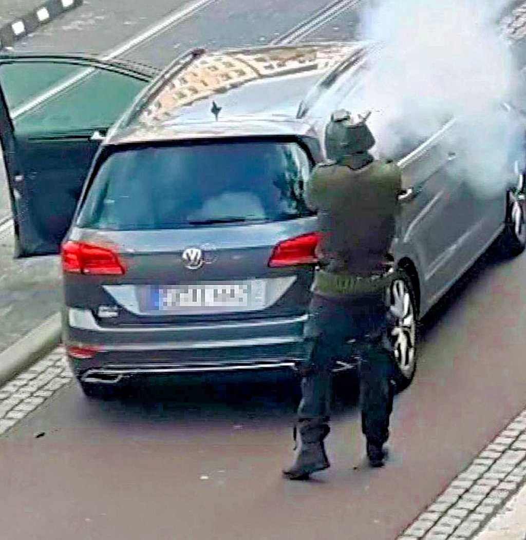 Der Halle-Attentäter Stepahn B. schoss mit selbst gebauten Waffen.