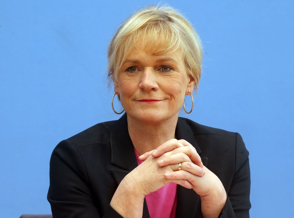 Simone Oldenburg schaut in die Runde.