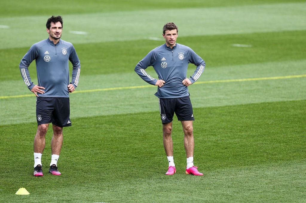 Wollen beweisen, dass sie noch immer zu den Besten gehören: Mats Hummels (l) und Thomas Müller.