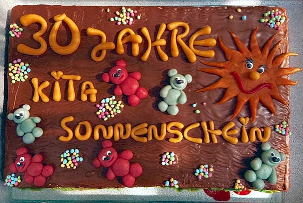Eine Torte Sonnenschein für 30 Jahren Kita Sonnenschein in Genthin.