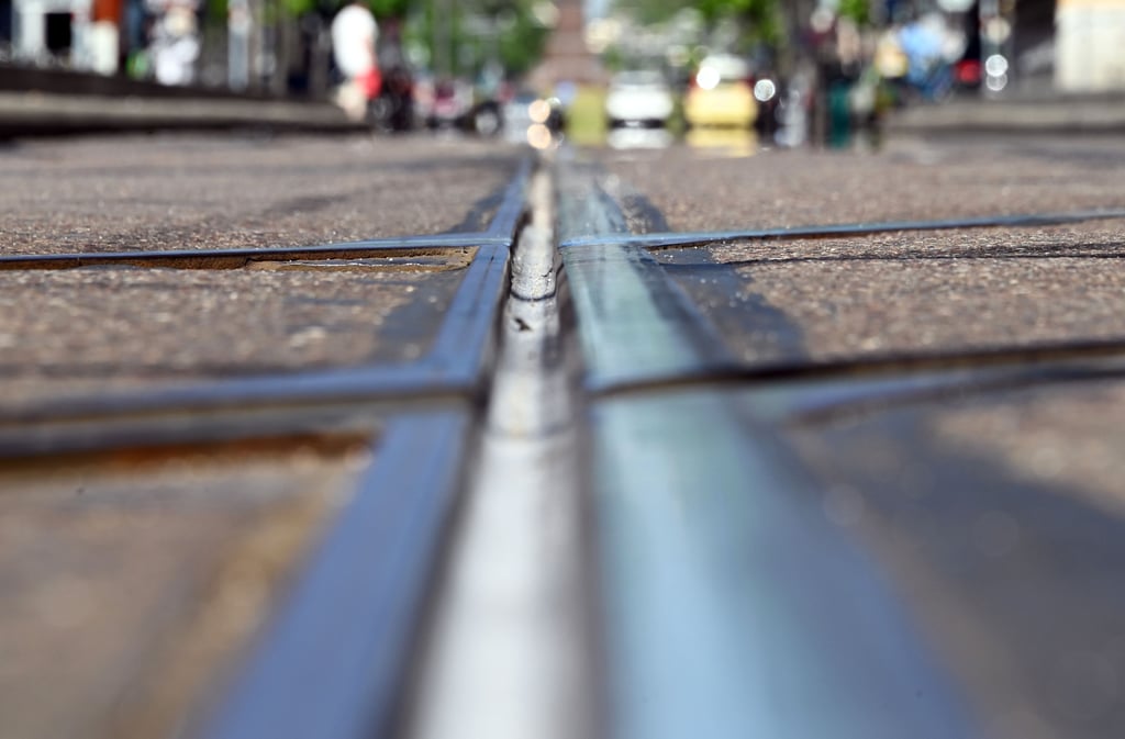 Ein Straßenbahngleis.
