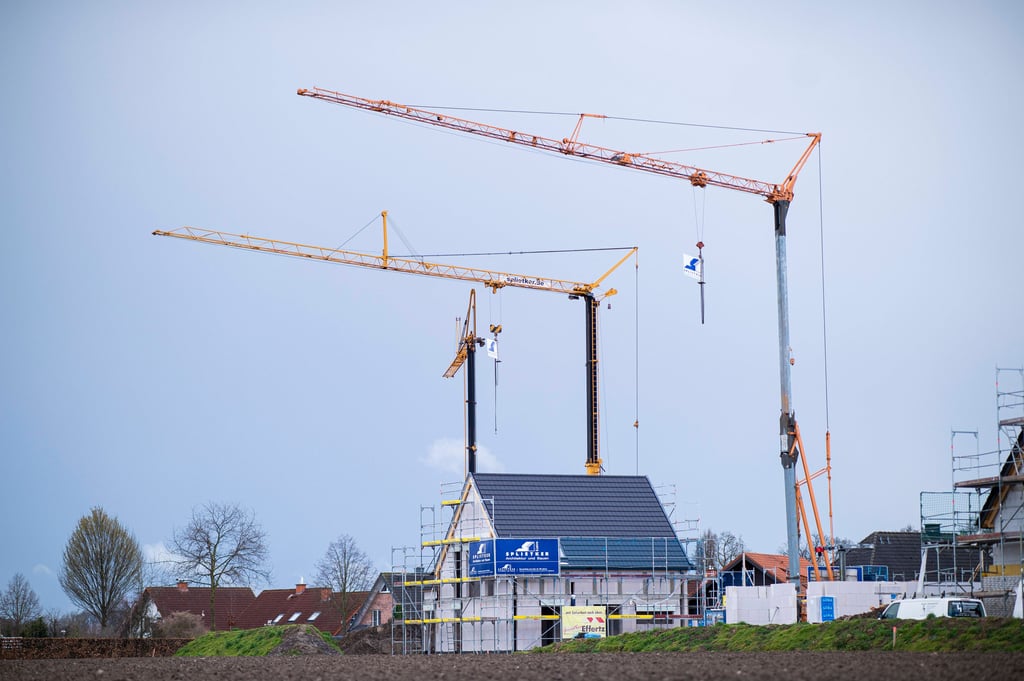 Im Burgenlandkreis wurden 2020 insgesamt 186 neue Wohnungen gebaut - in Ein- und Zweifamilienhäusern, in Reihen- und Mehrfamilienhäusern.