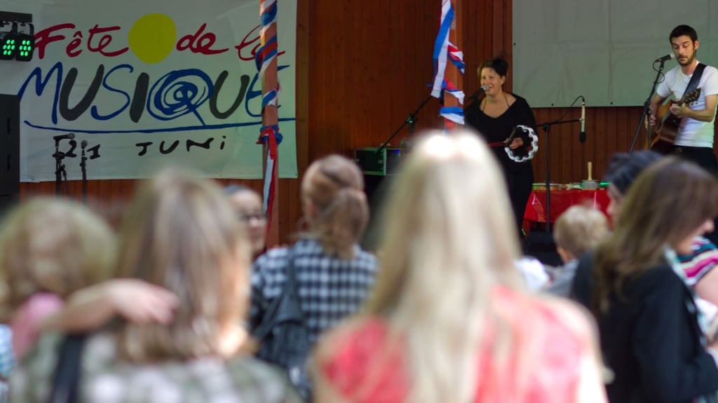 Das traditionelle Musikfest "Fete de la Musique" findet anlässlich des Sommeranfangs statt.