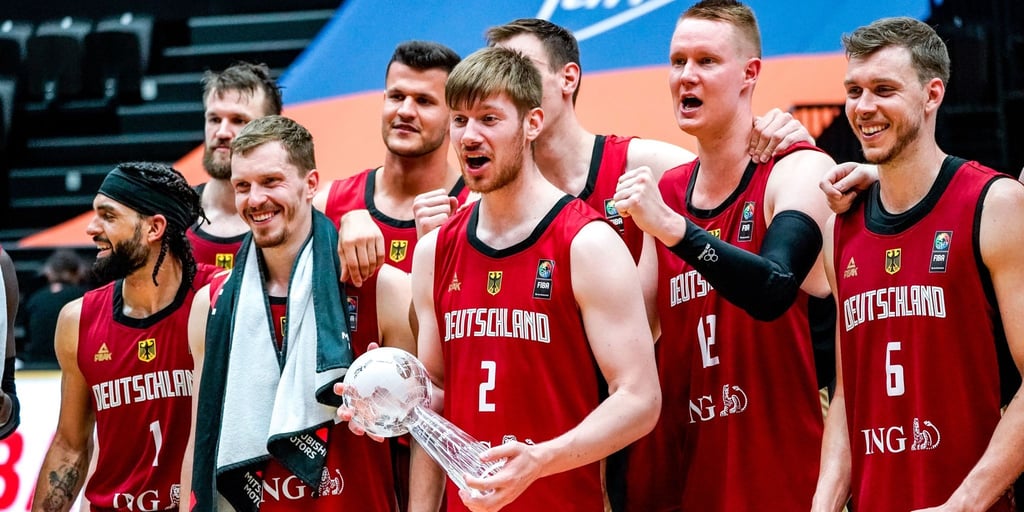 Die deutschen Basketballer gewannen in Hamburg den Supercup.