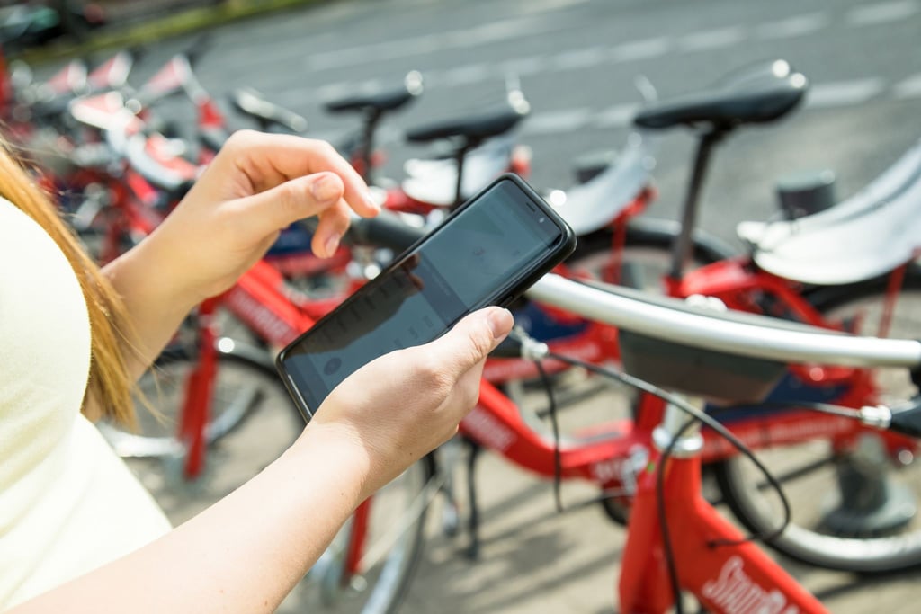 Praktisch und preisgünstig: Mal eben ein Fahrrad ausleihen. Doch wer zahlt, wenn ich einen Schaden am Rad oder einen Unfall verursache?