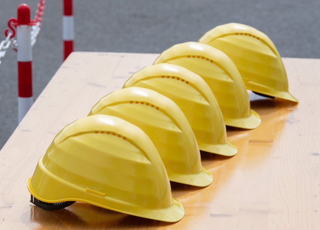 Gelbe Helme
