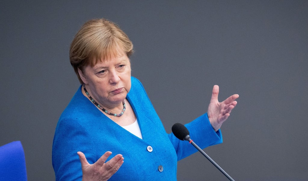 „Das sollte uns Warnung und Auftrag zugleich sein“, sagte Kanzlerin Angela Merkel mit Blick auf den auch in Deutschland zunehmenden Anteil der Delta-Variante.