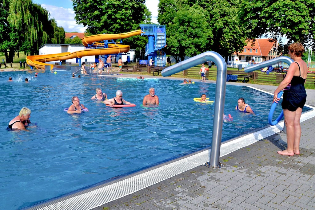 Gymnastik im Spaßbad Wanzleben
