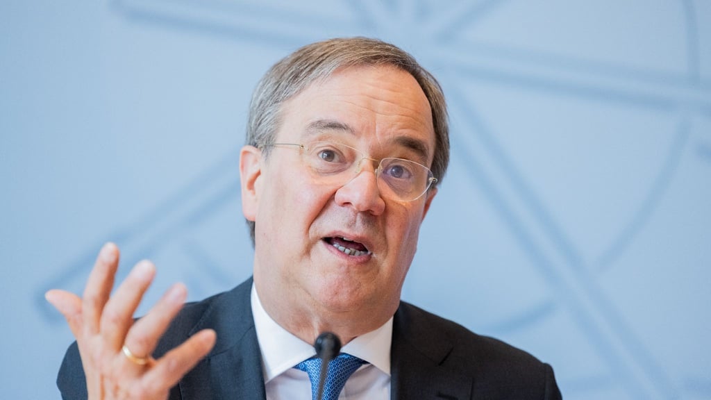 Nordrhein-Wesfalens Ministerpräsident Armin Laschet (CDU) hat sich mit seiner kritischen Haltung gegenüber der Wissenschaft unbeliebt gemacht.