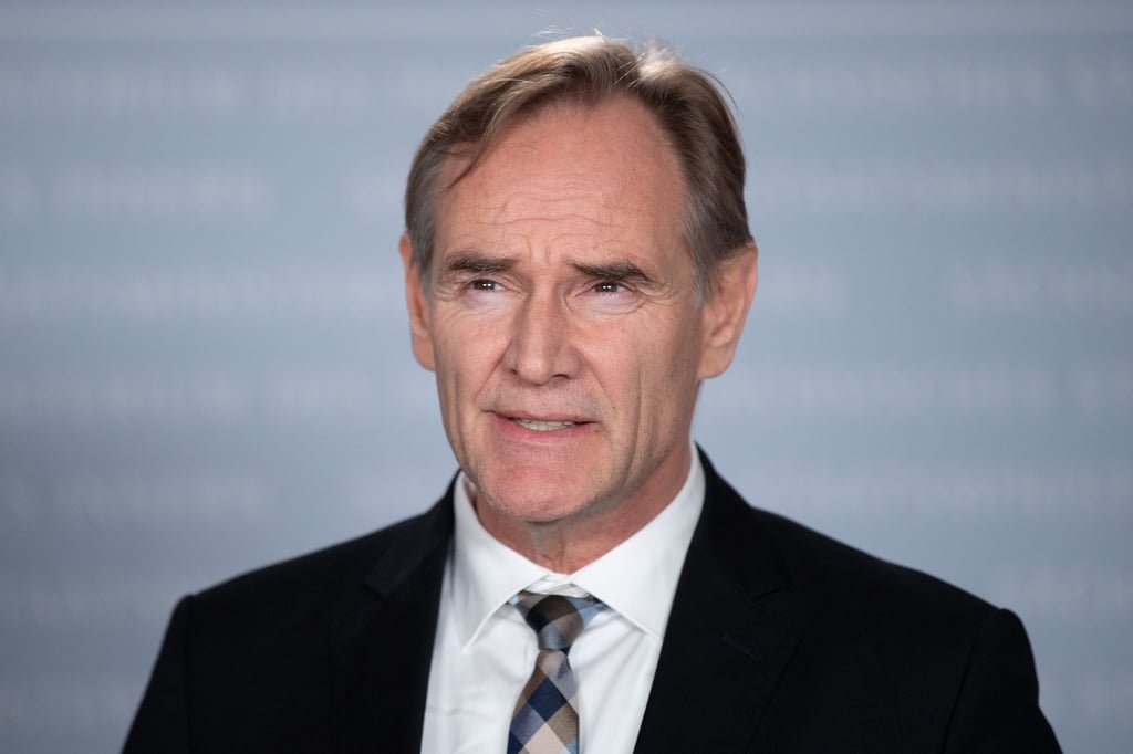 Burkhard Jung (SPD), Oberbürgermeister von Leipzig und Städtetagspräsident, spricht.