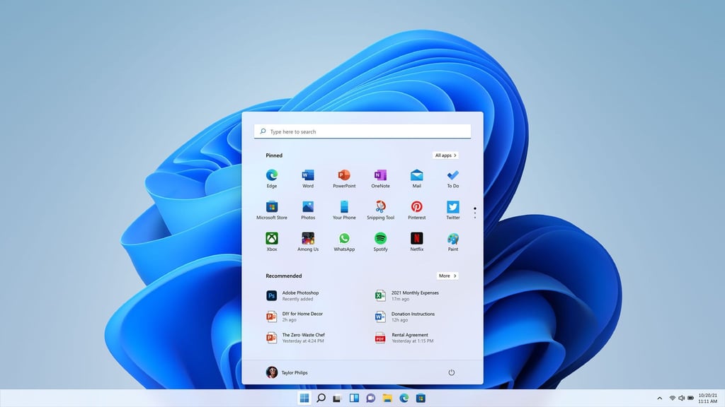Das Startmenü ist nach all den Jahren plötzlich in der Mitte. Das ist nur eine der Neuerungen von Windows 11.
