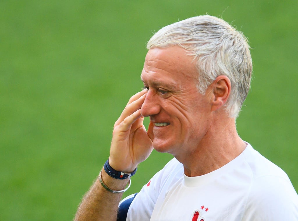 Erwägt angeblich für das Spiel gegen die Schweizer Nati eine Systemumstellung: Frankreichs Trainer Didier Deschamps.
