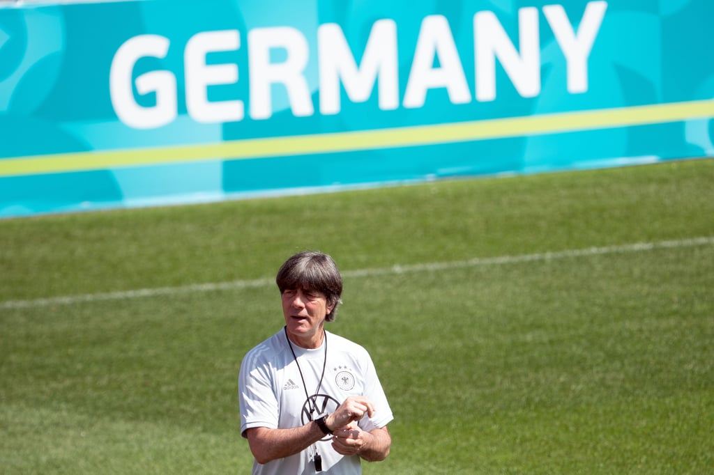 Joachim Löw will sein letztes Spiel als Bundestrainer in London absolvieren - aber erst am 11. Juli und nicht gegen England.