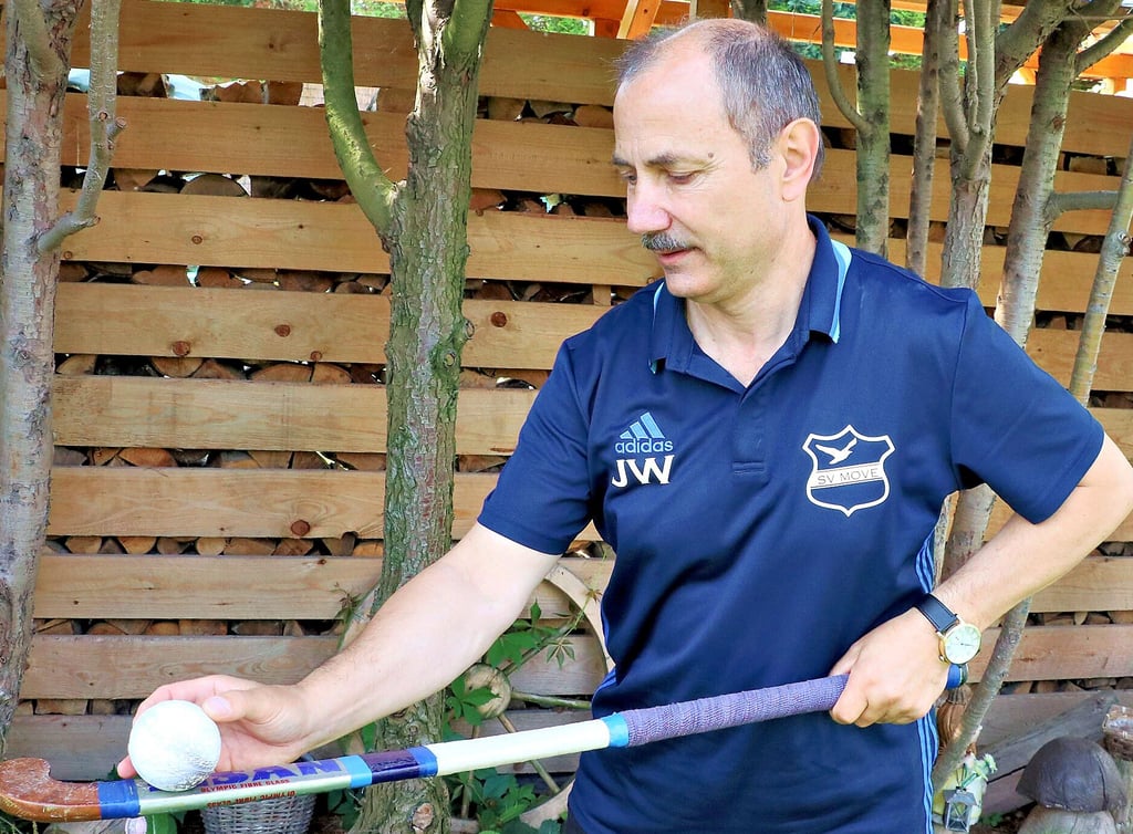 Noch heute hat der mittlerweile 60-jährige Jörg Wittenbecher Ball und Schlger schnell bei der Hand.