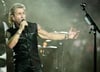Sänger Peter Maffay gab dem DFB-Team ein kleines Privatkonzert.