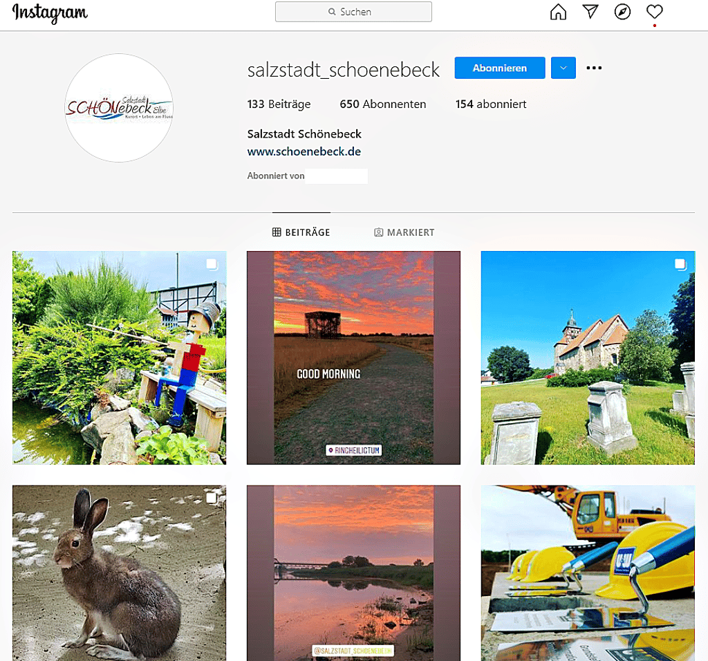 „Salzstadt“, „Kurort“ und „Leben am Fluss“, so beschreibt sich die Stadt auf ihrer Internetseite. Die Bilder dazu sind auch im sozialen Netzwerk Instagram zu finden. Einen kritischeren Blick auf die Stadt haben Facebook-Nutzer.