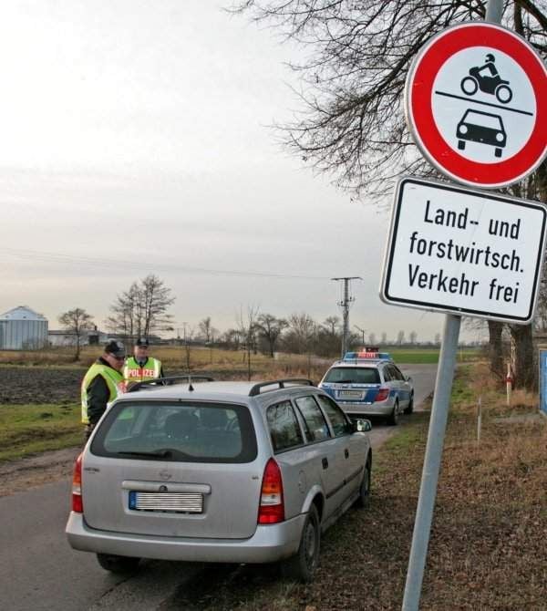 Die idyllischsten und ordentlichsten Wege sind für die Autofahrer ...
