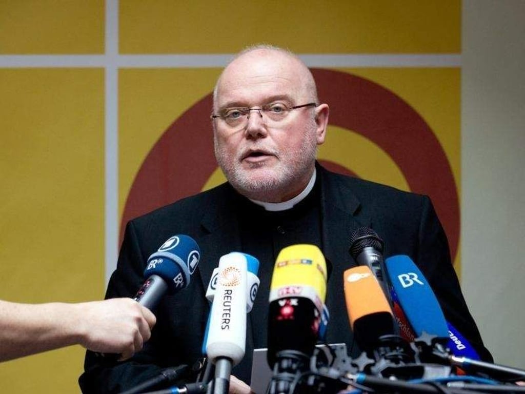 Der Vorsitzende der Deutschen Bischofskonferenz, Kardinal Reinhard Marx, begrüßt die Entscheidung des Vatikans zu Franz-Peter Tebartz-van Elst. Foto: Kay Nietfeld